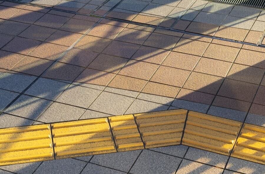 baldosas podotactiles